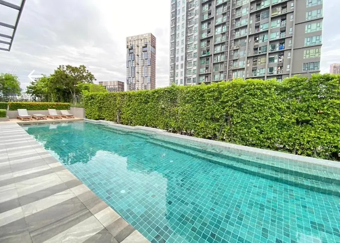 Апартаменты Modern 2br-3 Mins Walking Distance To Bts Thonglor Бангкок