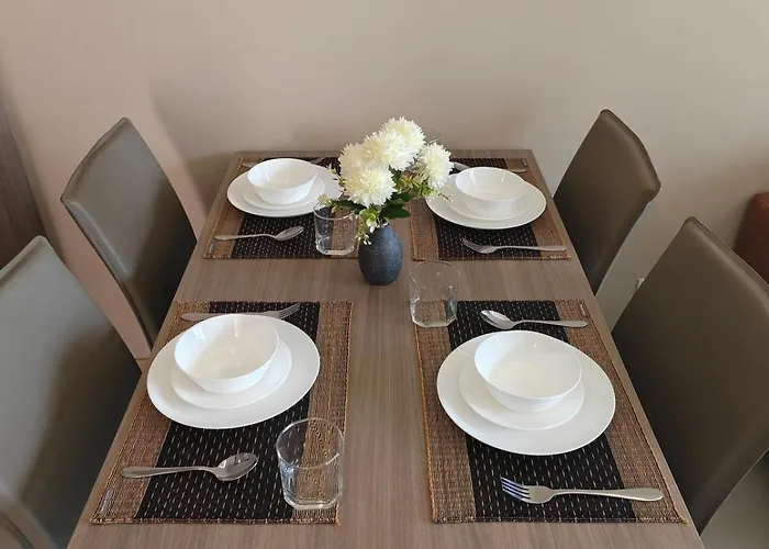 Modern 2br-3 Mins Walking Distance To Bts Thonglor Апартаменты