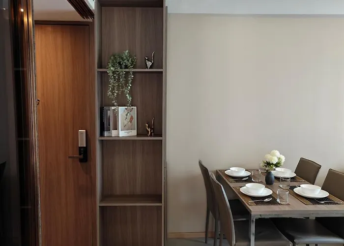 Modern 2br-3 Mins Walking Distance To Bts Thonglor Апартаменты Бангкок