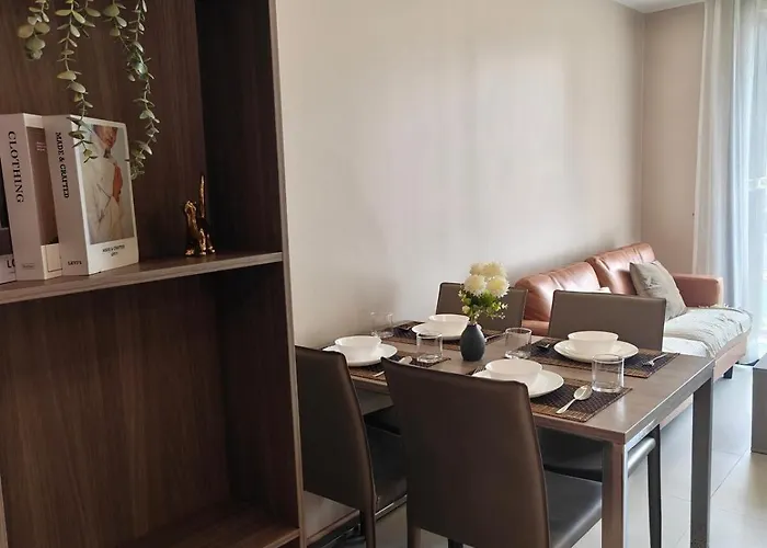Апартаменты Modern 2br-3 Mins Walking Distance To Bts Thonglor Бангкок