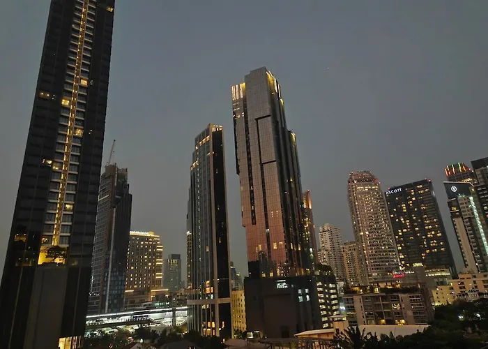 Modern 2br-3 Mins Walking Distance To Bts Thonglor