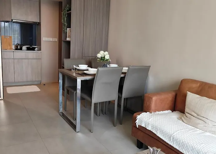 Modern 2br-3 Mins Walking Distance To Bts Thonglor Апартаменты